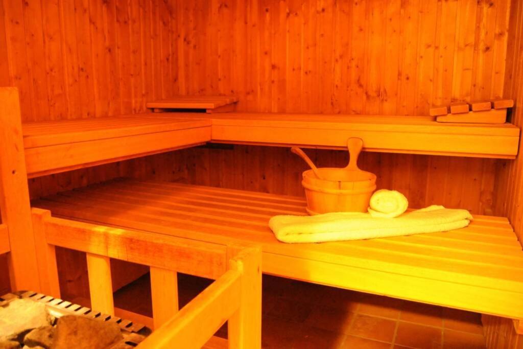 Gemuetliche Wohnung Unter Reet Mit Pool Und Sauna In Keitum Esterno foto