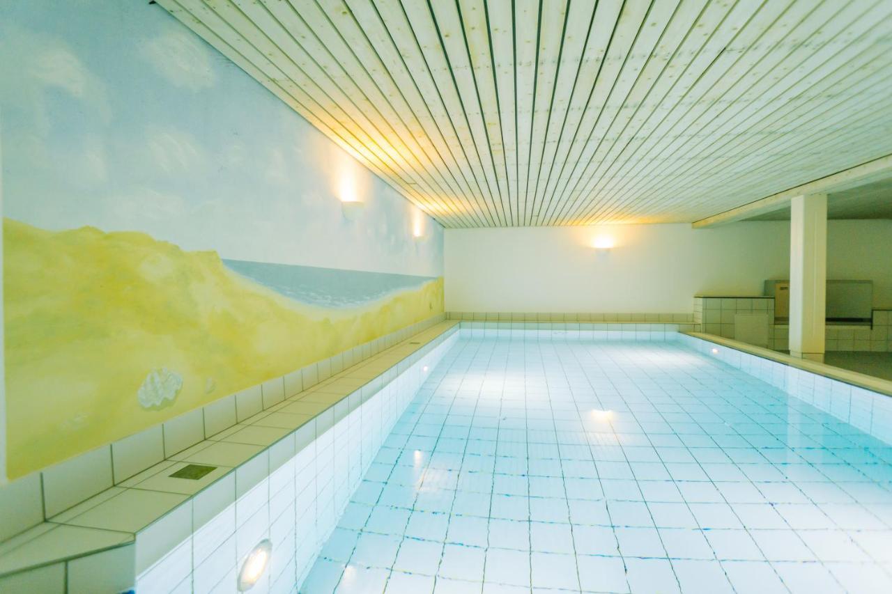 Gemuetliche Wohnung Unter Reet Mit Pool Und Sauna In Keitum Esterno foto