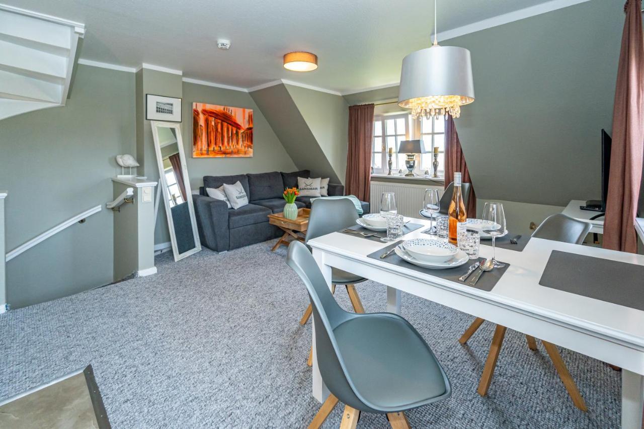 Gemuetliche Wohnung Unter Reet Mit Pool Und Sauna In Keitum Esterno foto