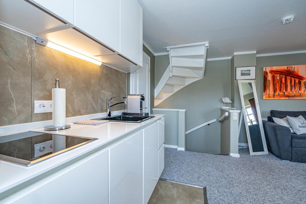 Gemuetliche Wohnung Unter Reet Mit Pool Und Sauna In Keitum Esterno foto